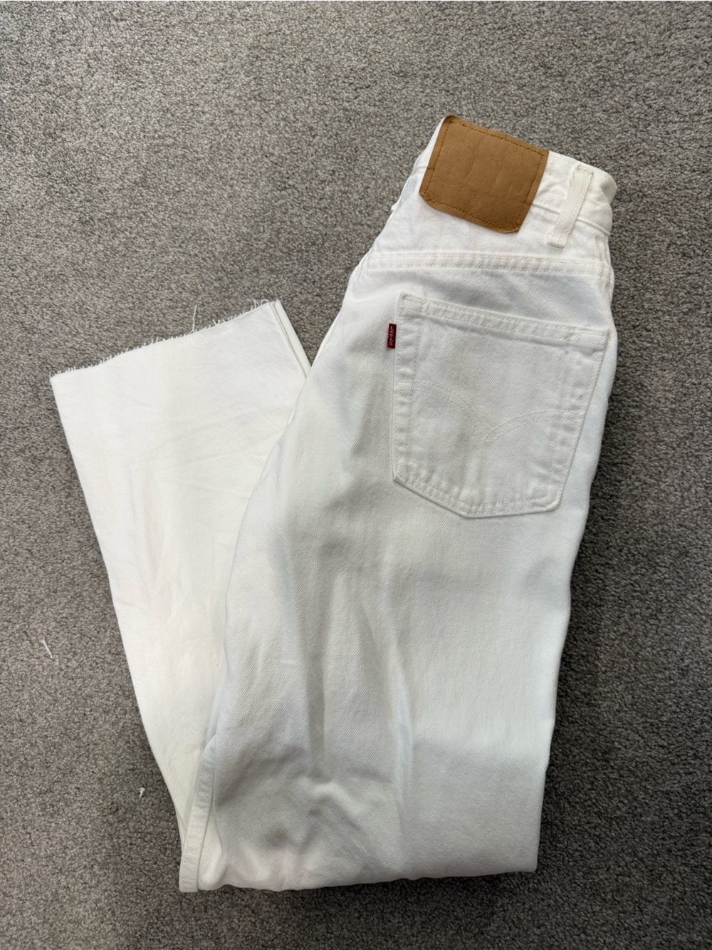 Shop Aligrace Vintage White Straight Leg Levi Jeans